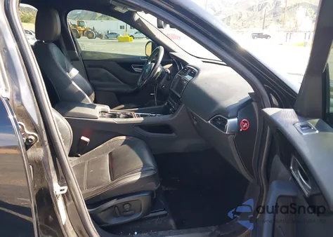 2017 Jaguar F-Pace 35T Prestige из США, поврежденный, VIN SADCK2BV8HA079357